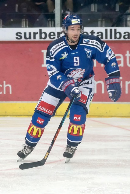 他让球队中 他让球队中